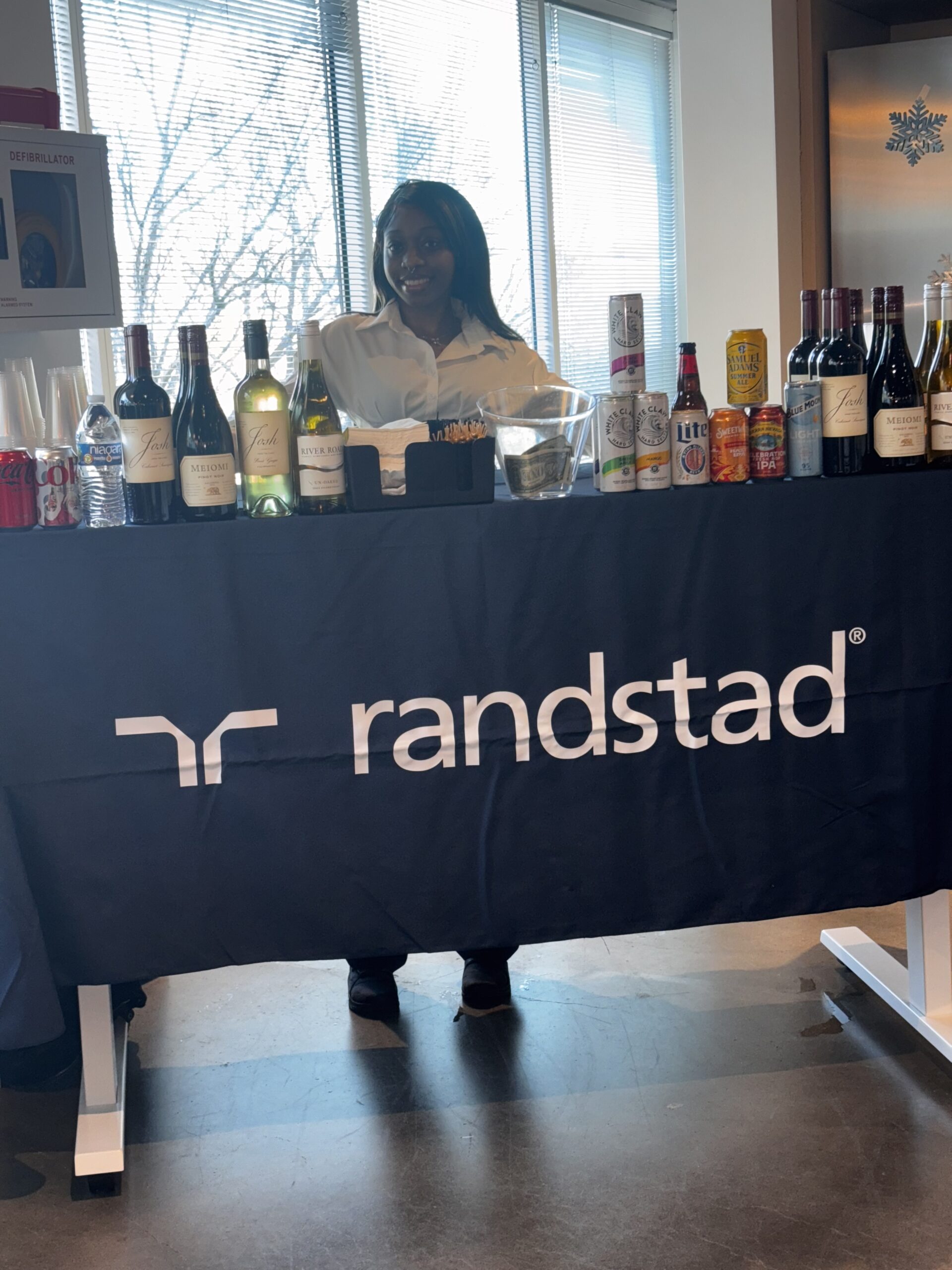 Corporate reception bar service
